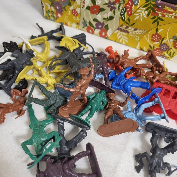 COWBOYS AND INDIANS Mixed Estate lot vintage toys - Picture 4 of 6